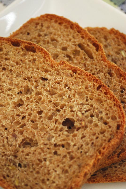 rye-and-flax-bread-2